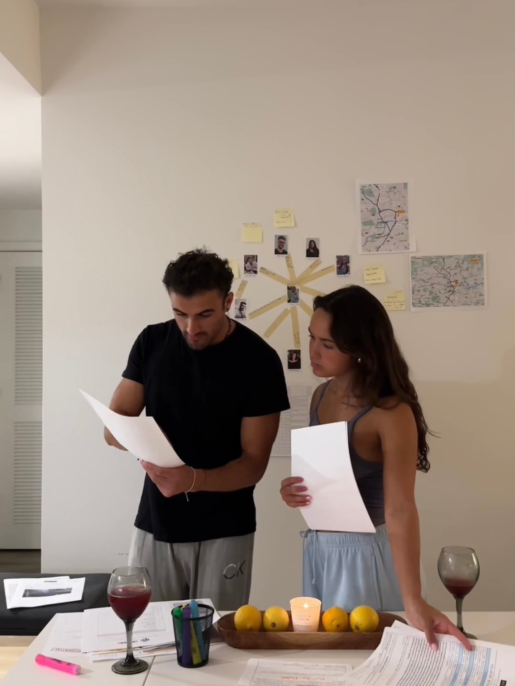 Couple playing cold case file game